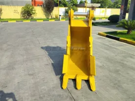 24in Severe Rock Excavator Bucket fits CAT 320 Excavator