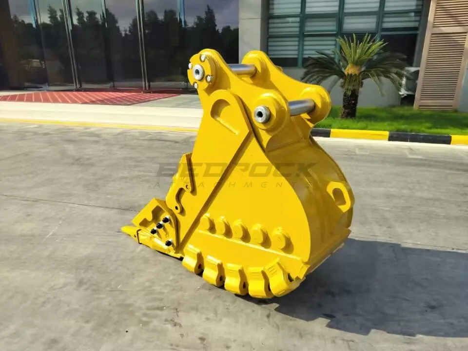 24in Severe Rock Excavator Bucket fits CAT 320 Excavator