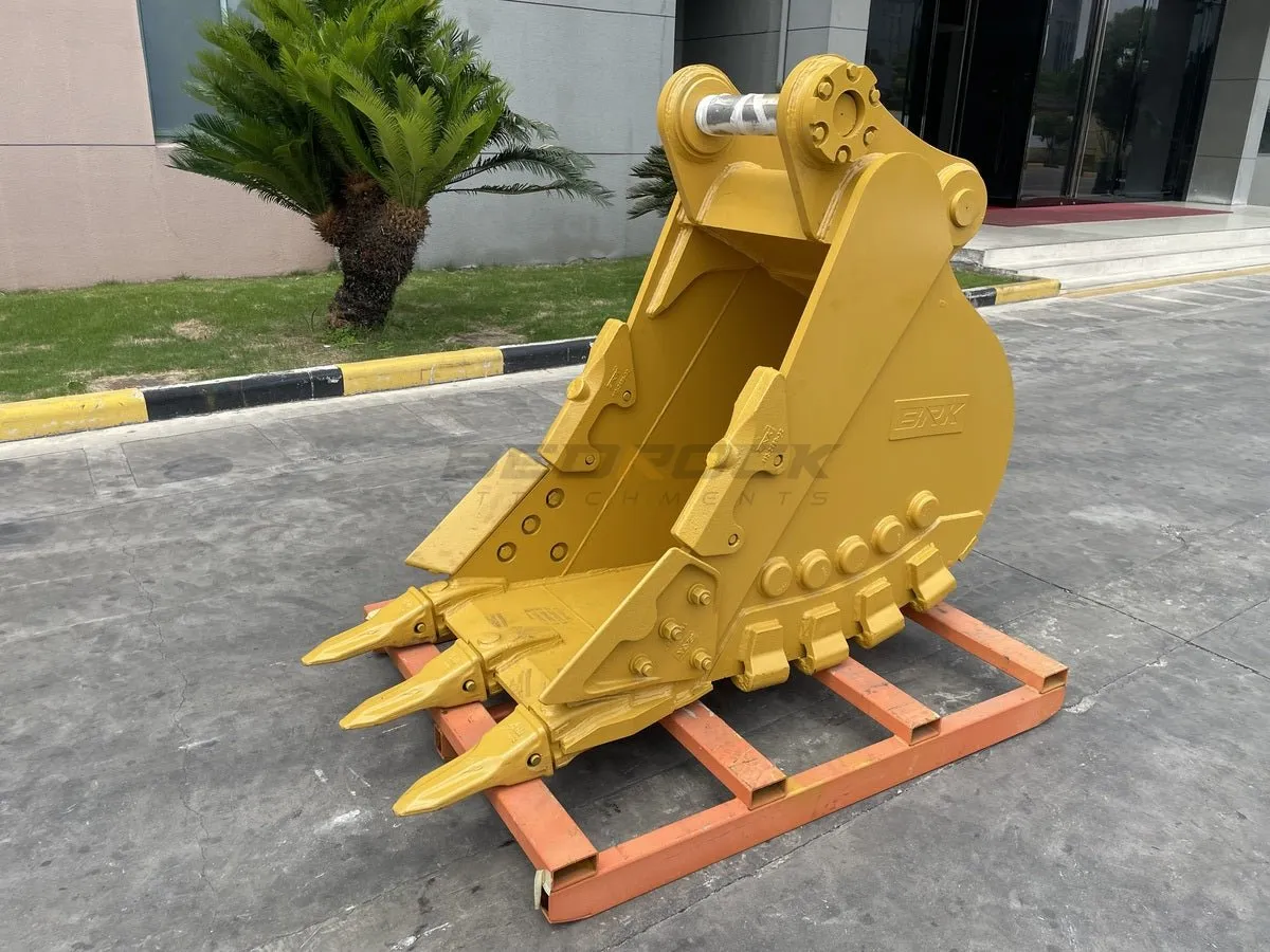 30in Heavy Duty Excavator Bucket fits CAT 324D/E,326/D2/F,329D/E,330D2/F,335F Excavator