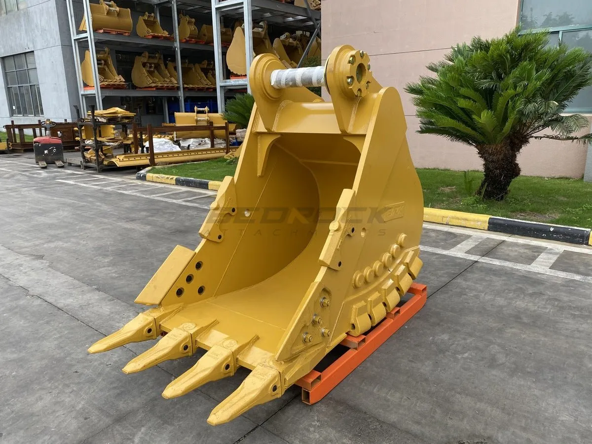 42in Heavy Duty Excavator Bucket fits CAT 349 Excavator, TB Linkage