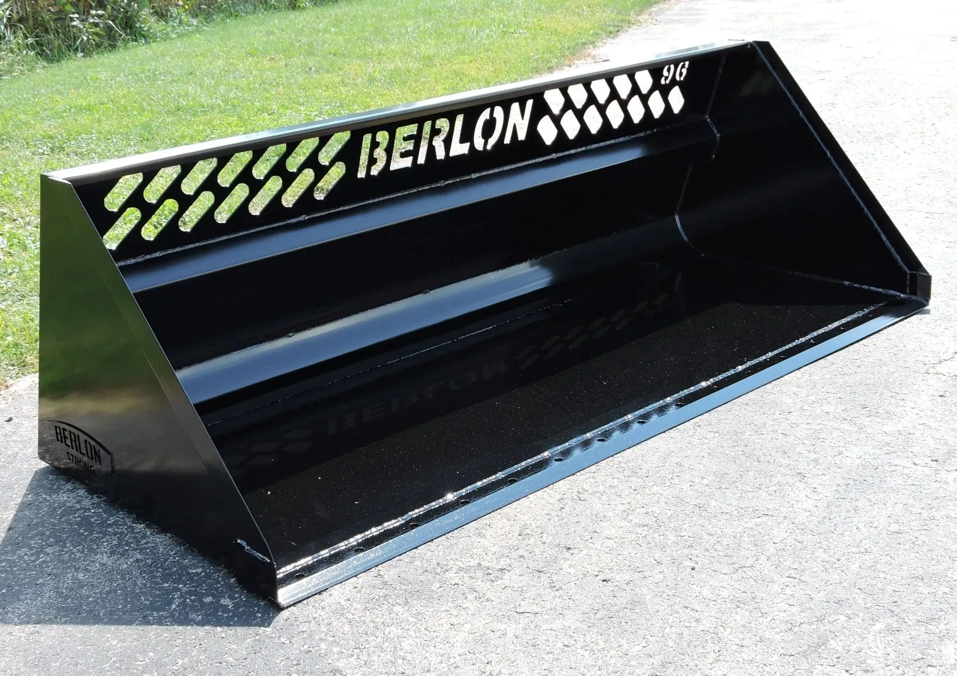 BERLON HCSB High Capacity Snow Buckets for skid steers