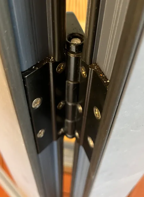 Bifold hinge handle - suits AWS series bifolds