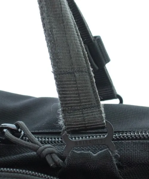 BRIEFING Totes