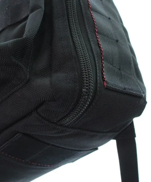 BRIEFING Totes