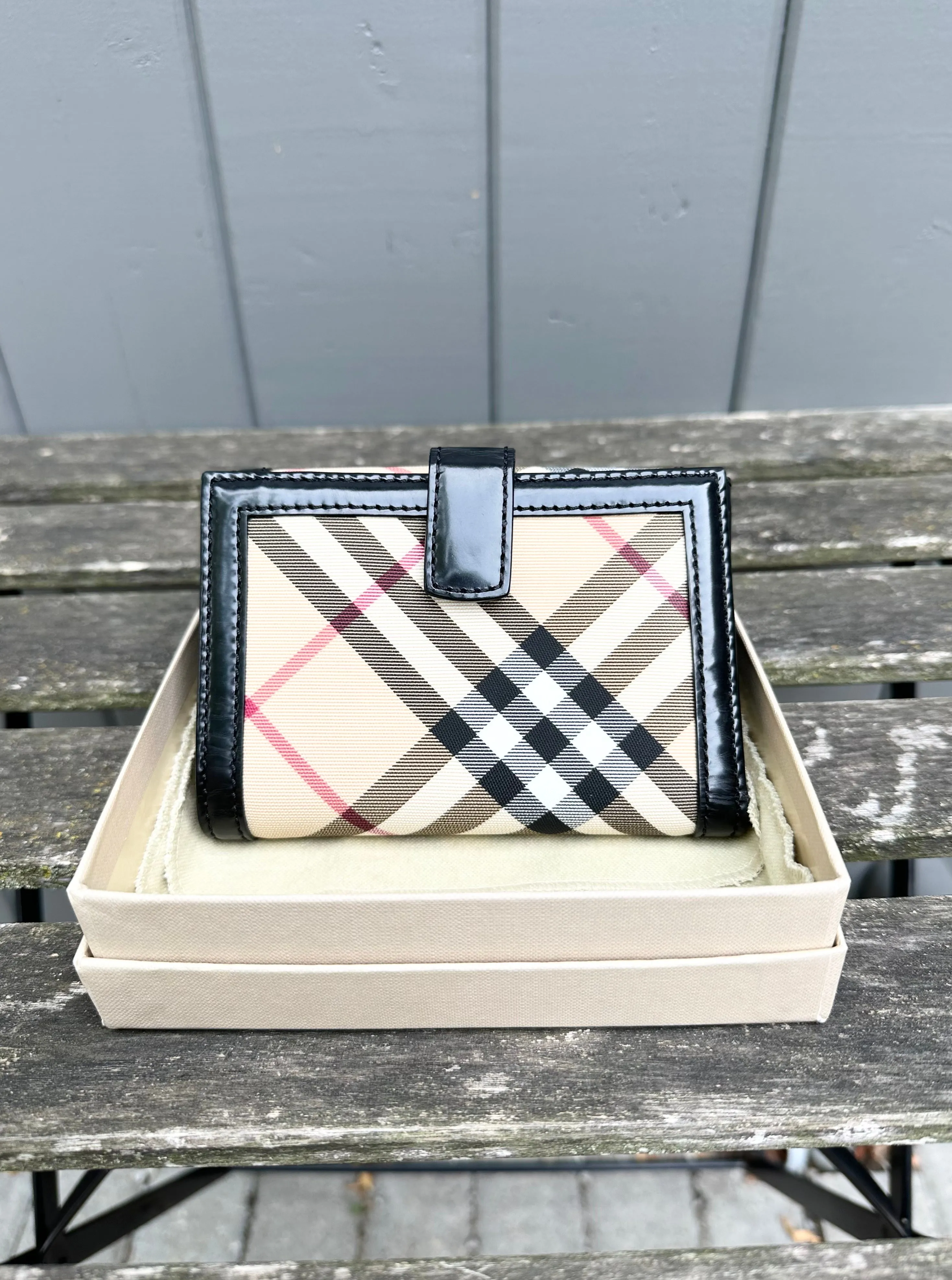 BURBERRY Bifold Wallet