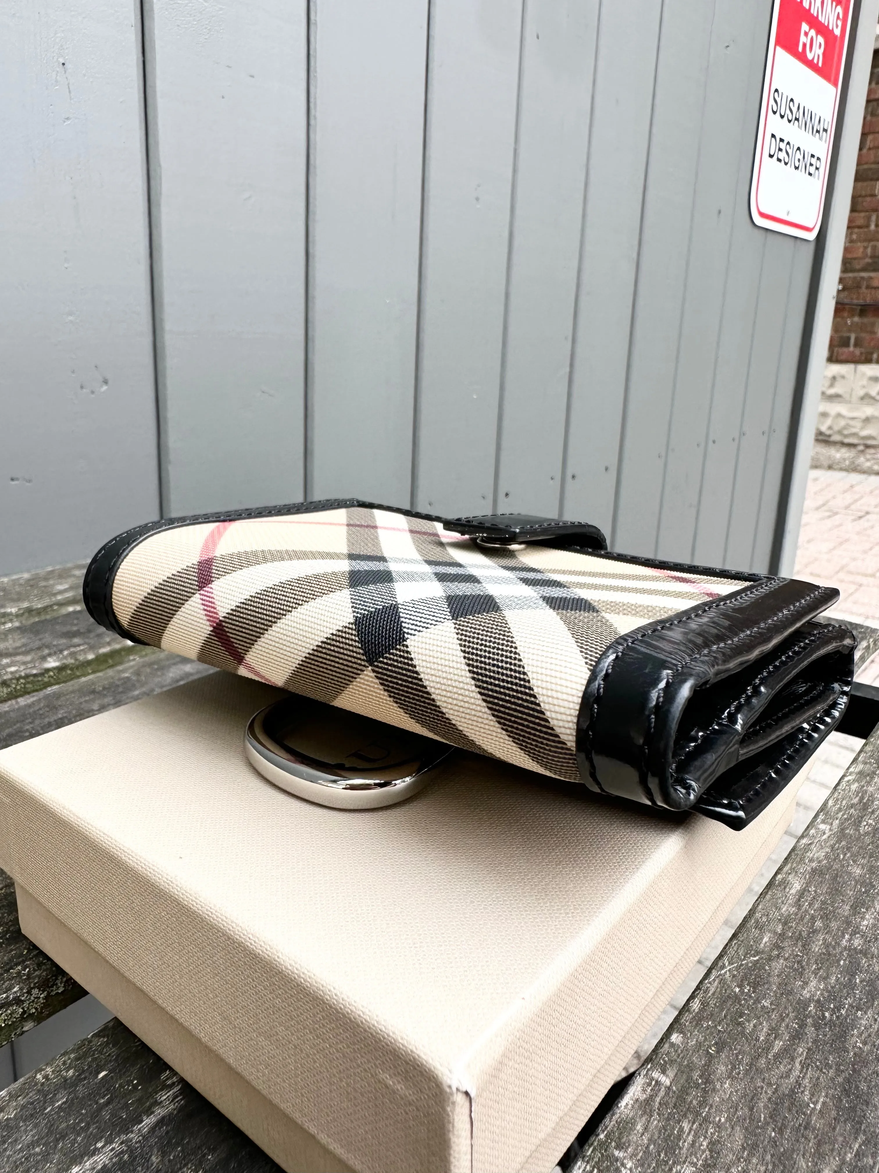 BURBERRY Bifold Wallet