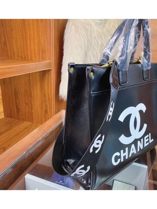 Designer Handbags CL 158
