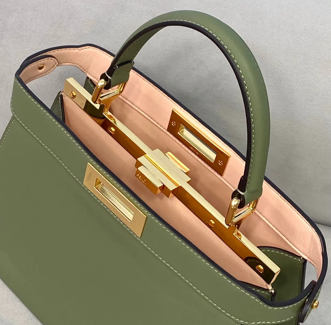 Designer Purses - FND - 6570
