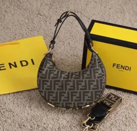 Designer Purses - FND - 6577