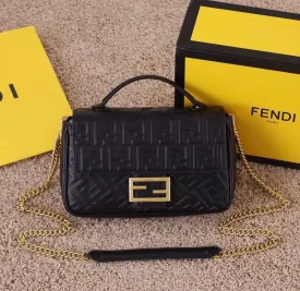 Designer Purses - FND - 6582
