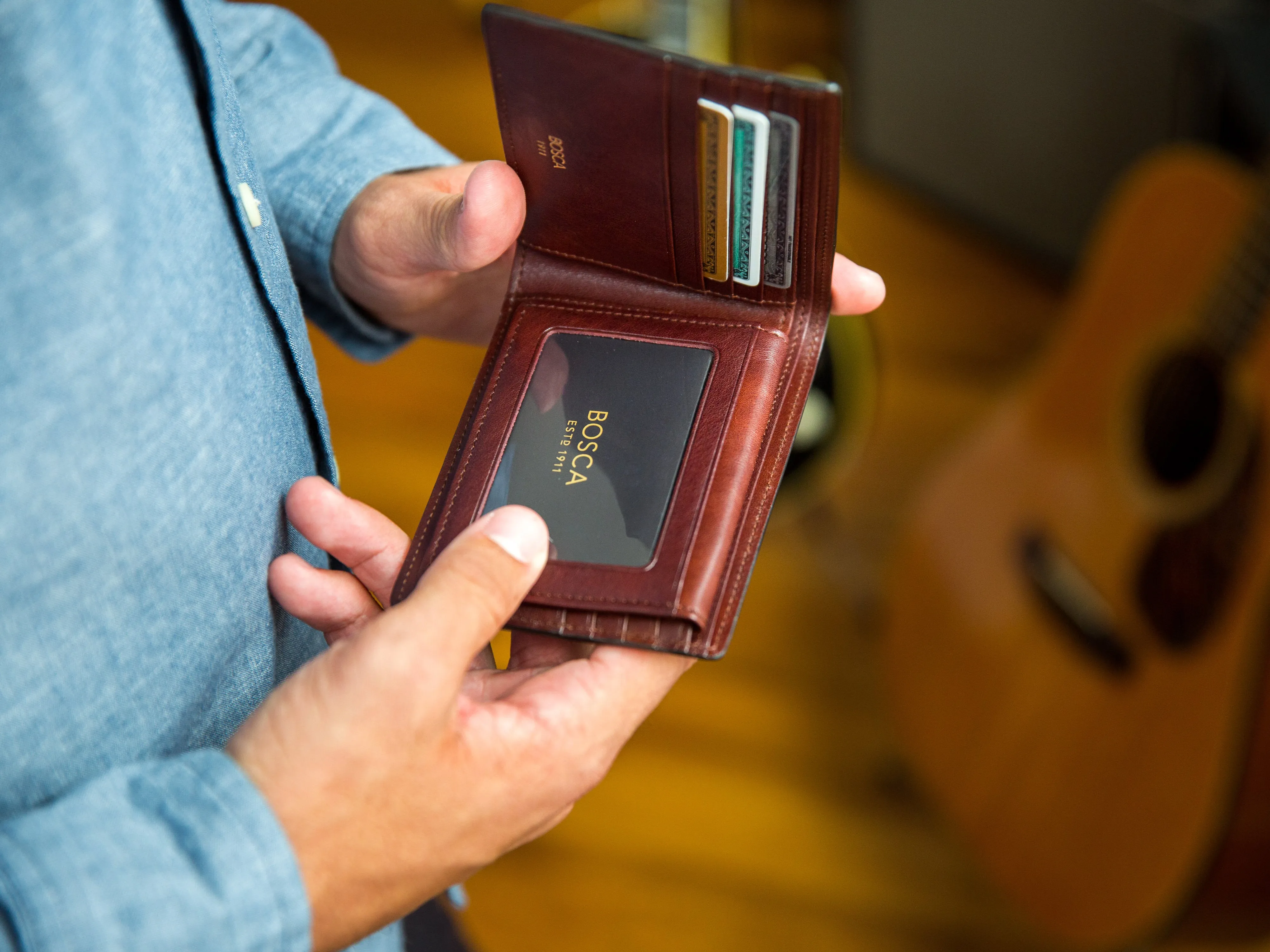 Dolce Credit Wallet w/I.D. Passcase