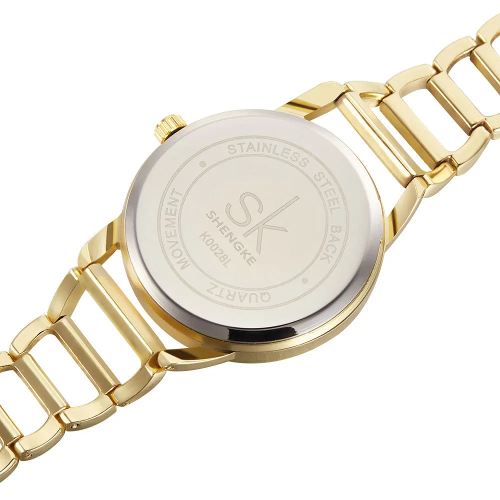 Elegant Gold Wrist Watch