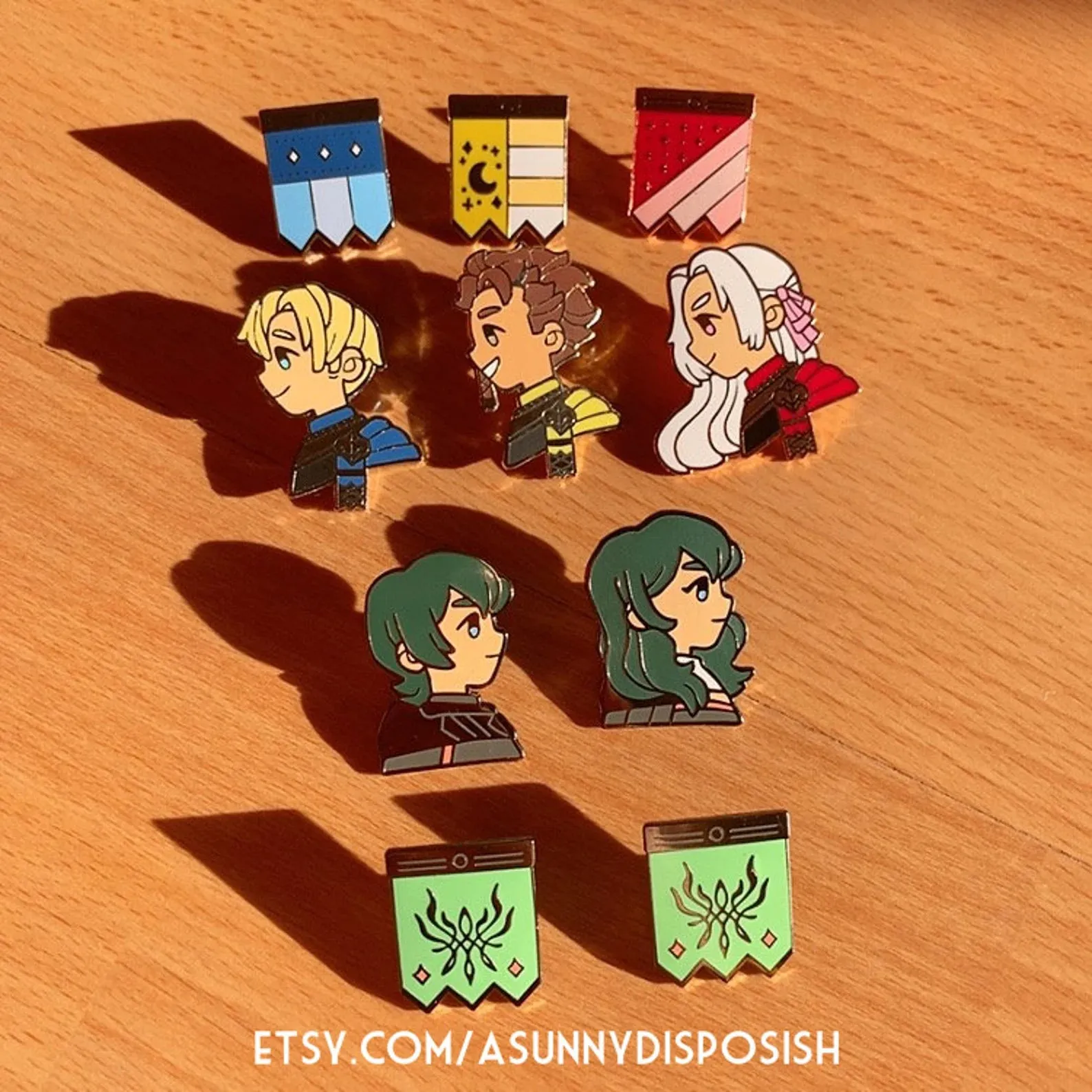 FE3H Black Eagles Edelgard Collar Pin Set