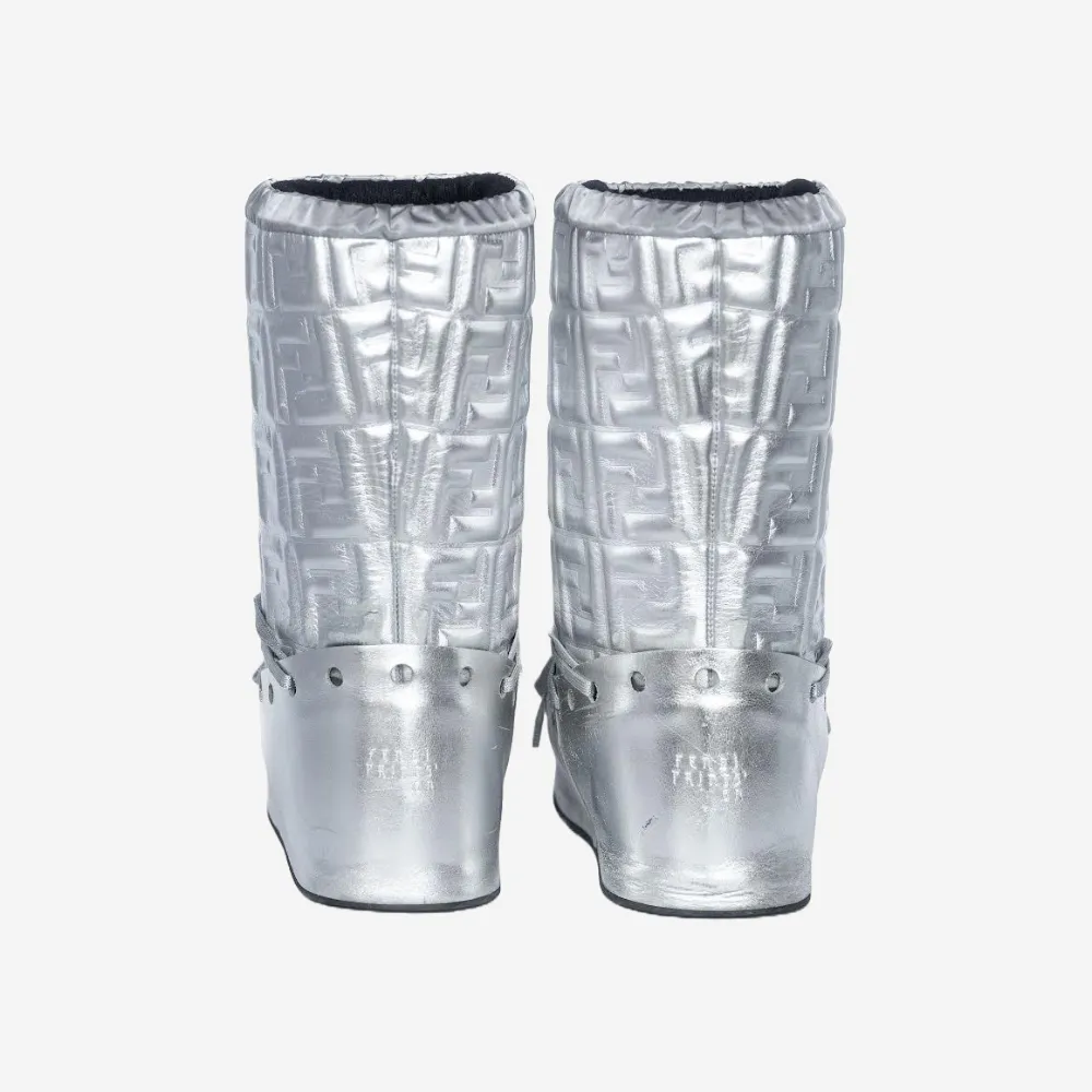 FENDI - MOON BOOTS FF LOGO SILVER LEATHER SIZE 39