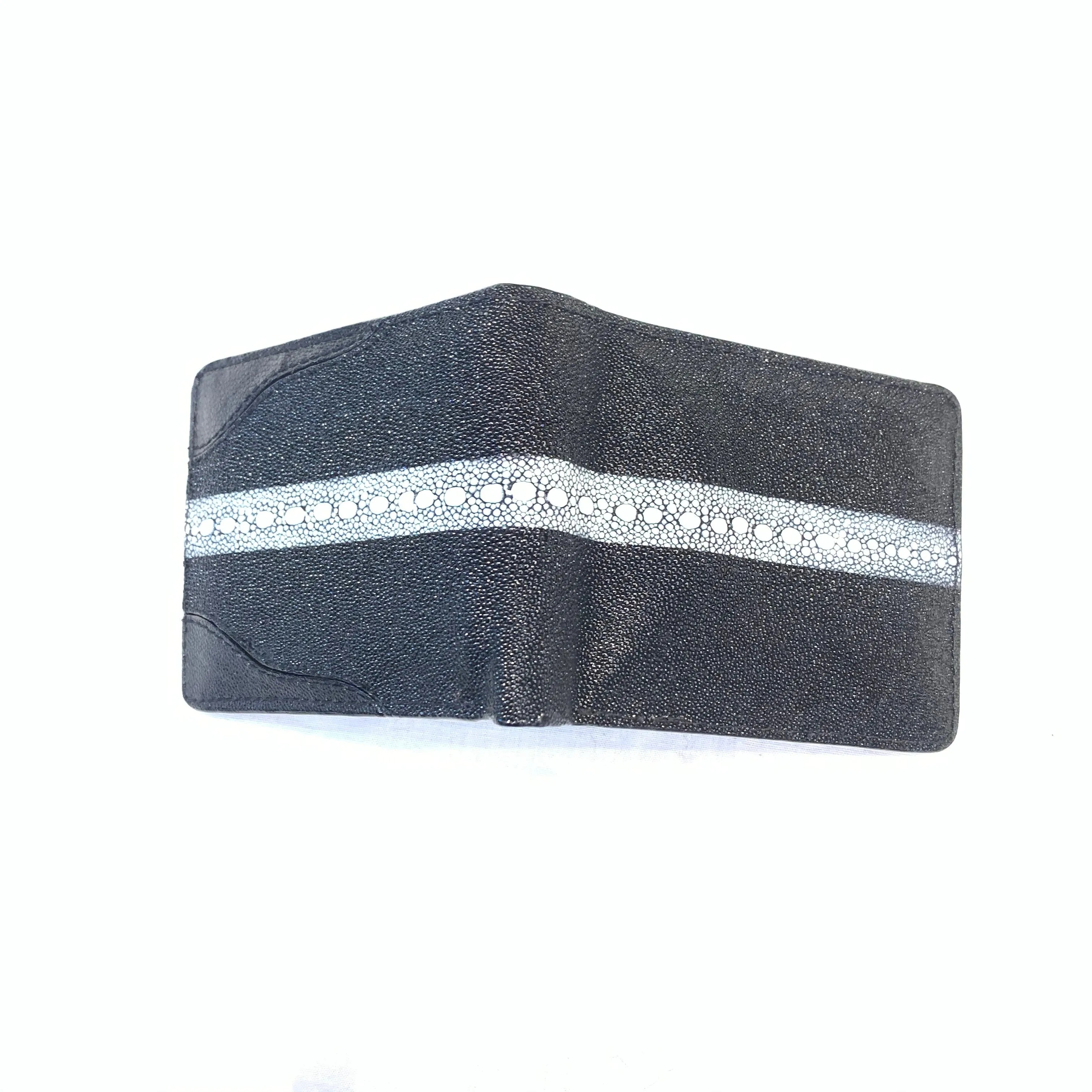 Stingray row stone Bi-fold Wallet