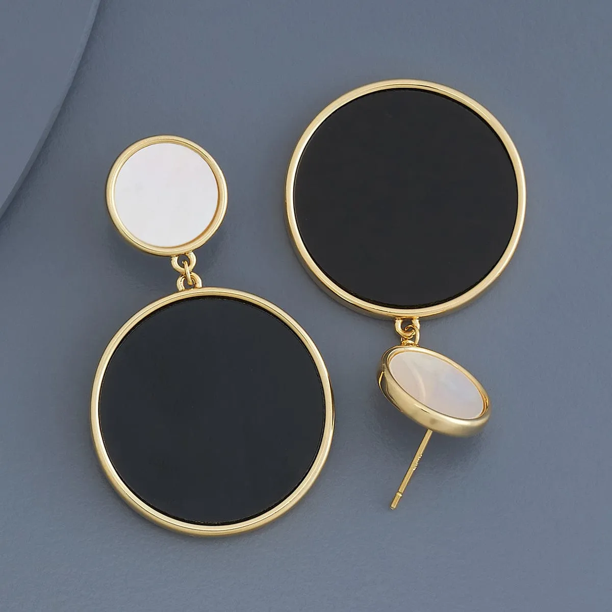 Trendy Earring 179119