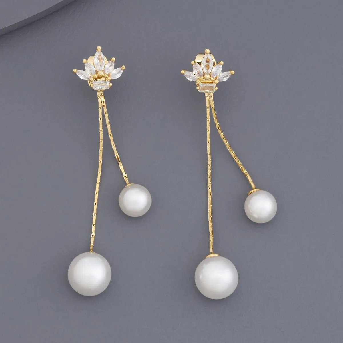 Trendy Earring 179670
