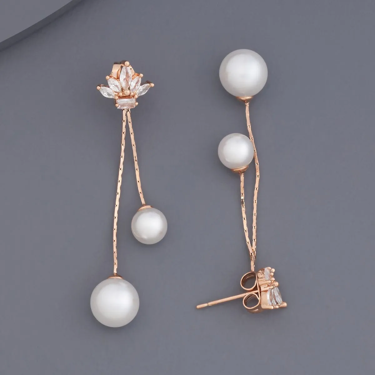 Trendy Earring 179670