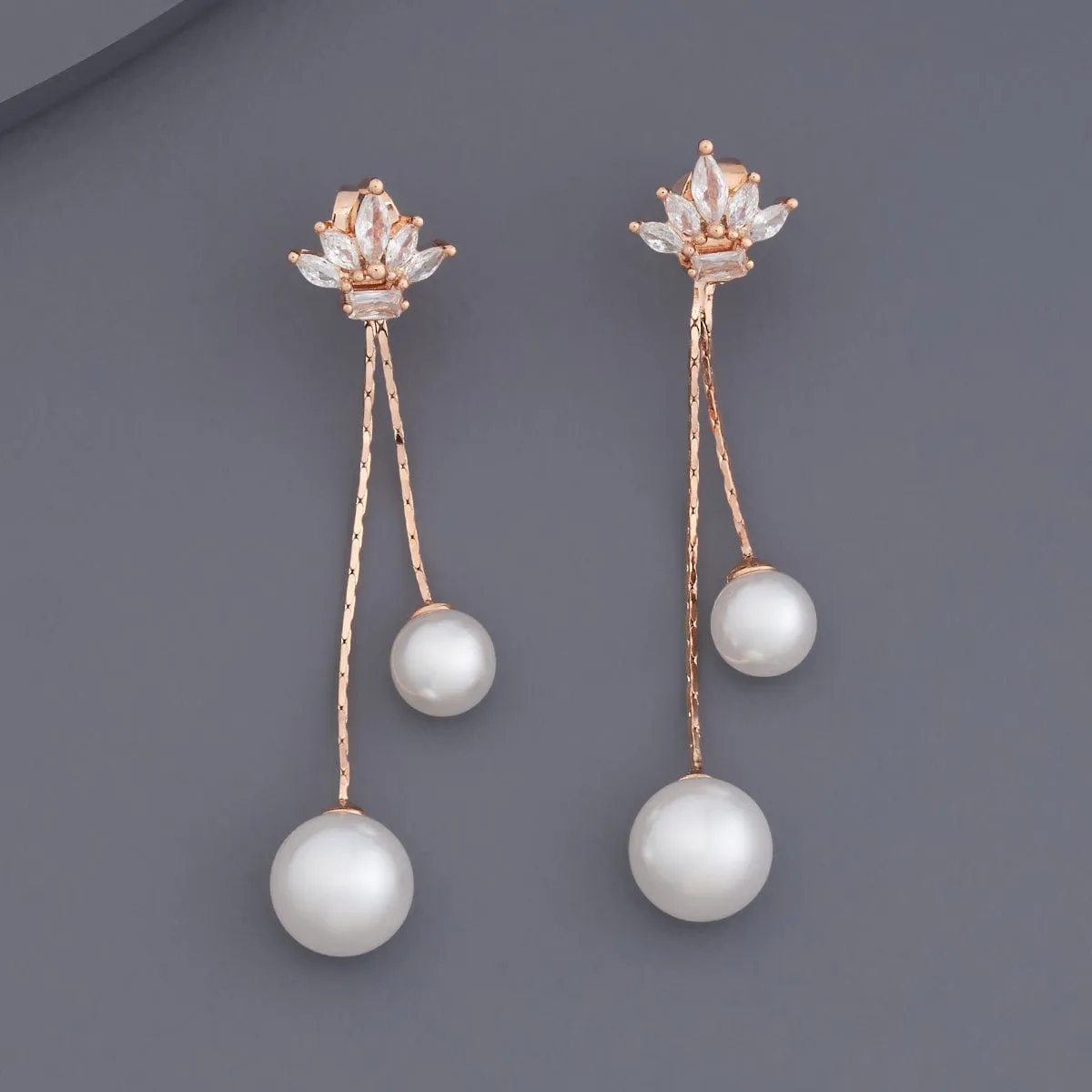 Trendy Earring 179670